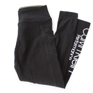 Sold Calvin Klein Performance Stretch Leggings